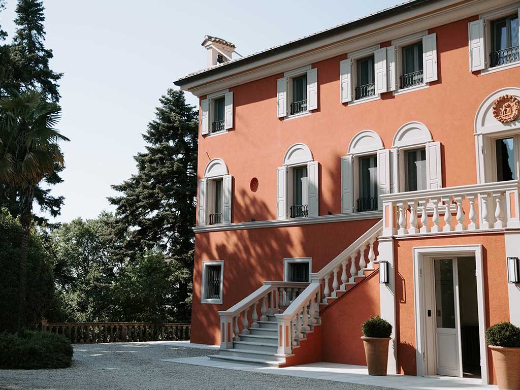 facciata villa manodori