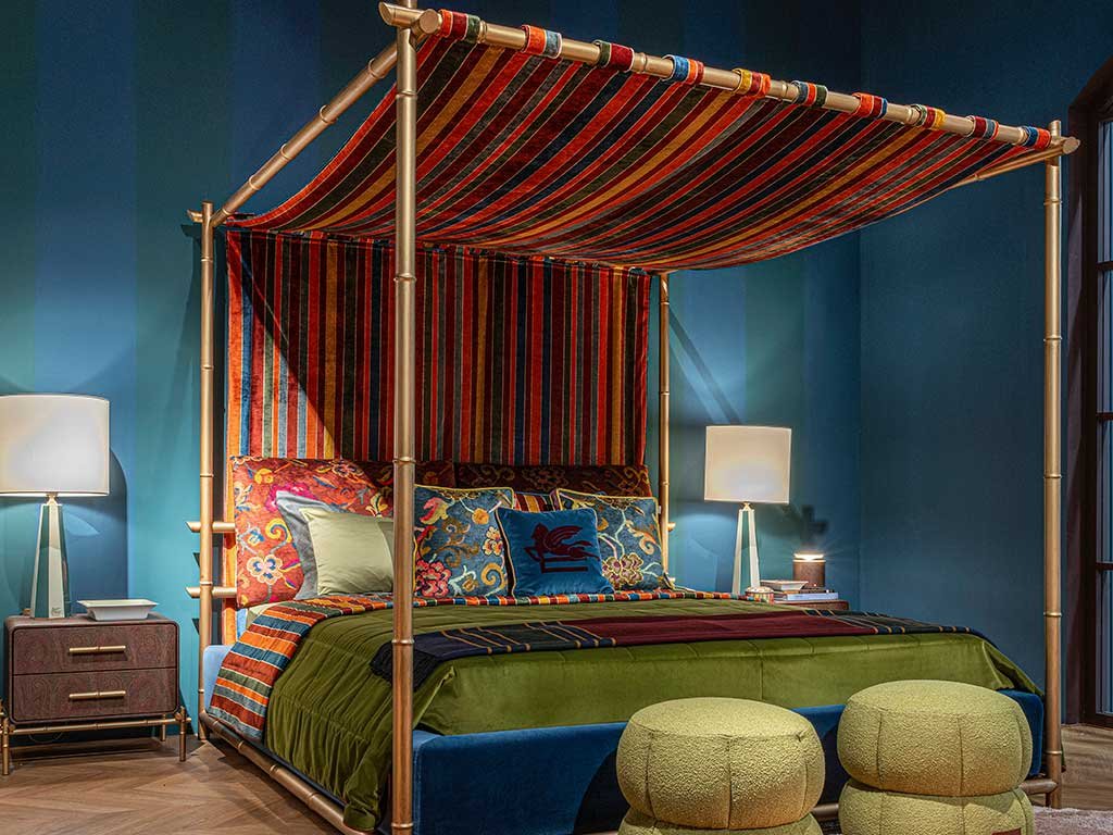 letto-baldacchino-tubolare