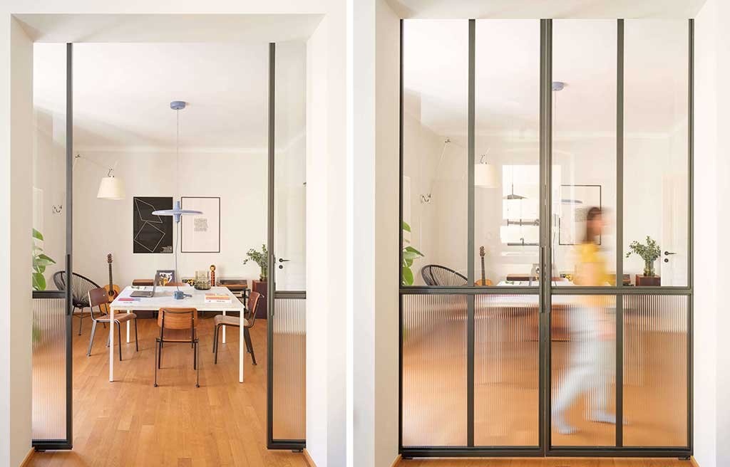 porta scorrevole ferro vetro separazione cucina sala pranzo