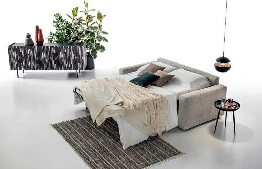 divano letto imbottito beige aperto