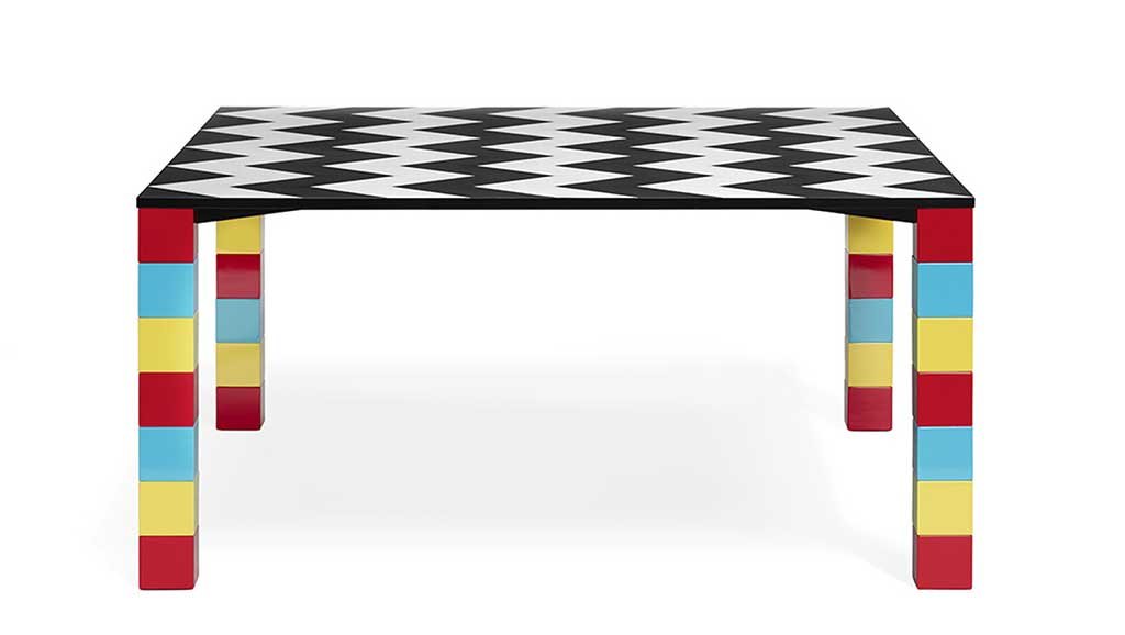 tavolo rettangolare colorato piano e gambe