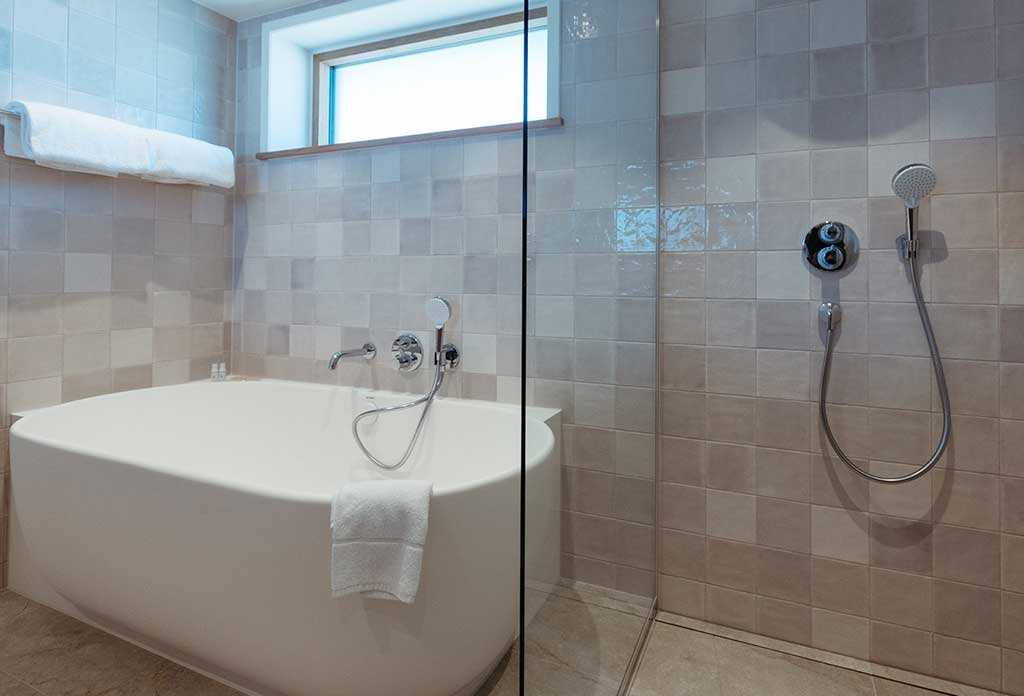 vasca-freestanding-posizionamento-angolare