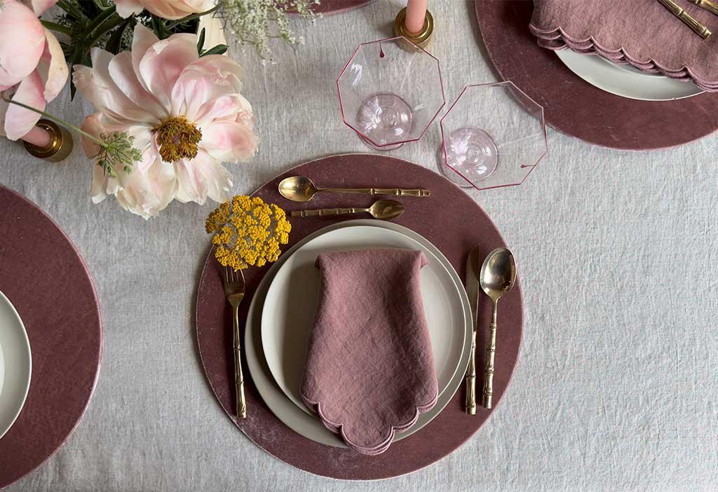 velvet-placemat