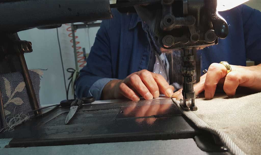 lavorazione-artigianale-tessuti