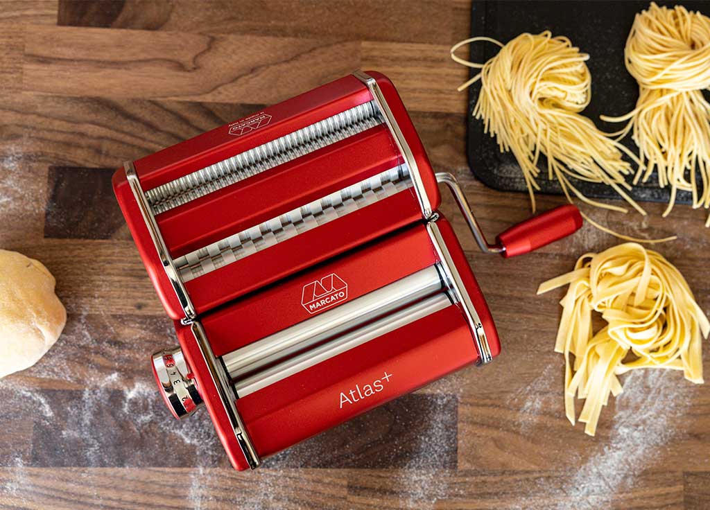 macchina-pasta-in-casa-rossa