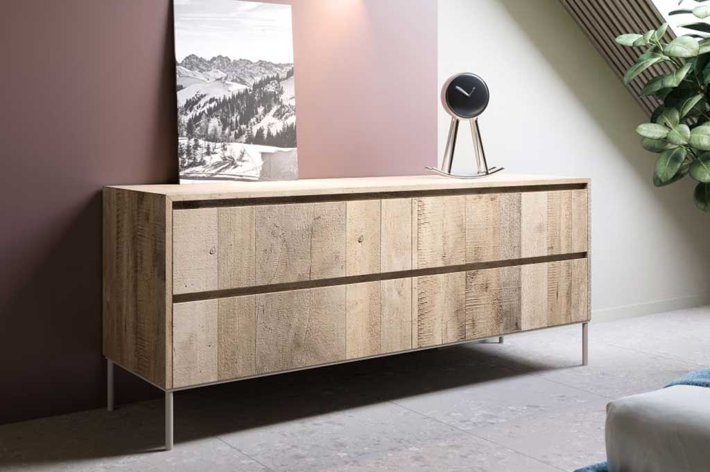 madia quattro cassetti in ontano