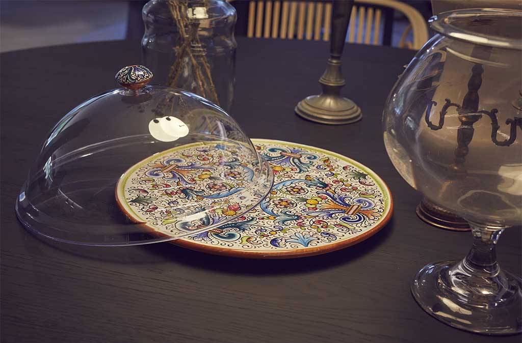 ricco-florentia-maioliche-tassi decorazione a mano