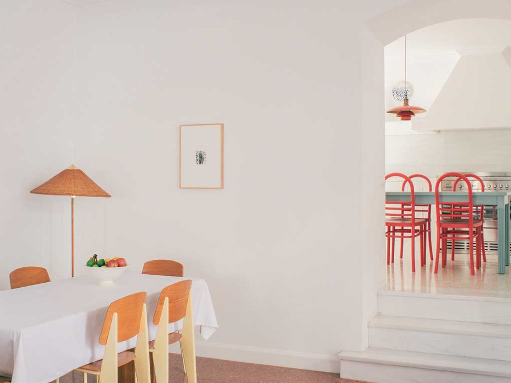 cucina-e-zona-pranzo-plaka-house