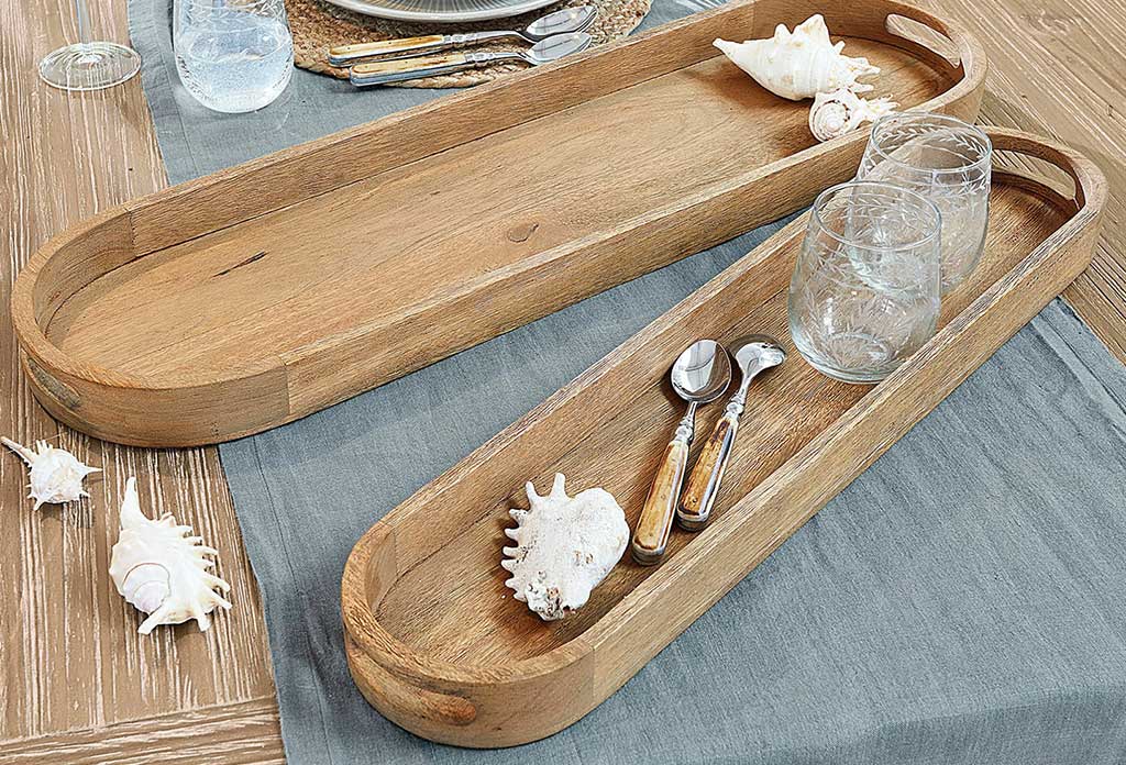 vassoi-legno-con-conchiglie-mare