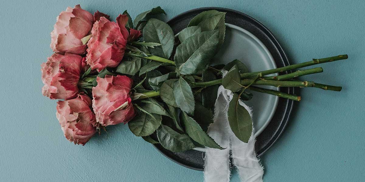 centrotavola fai da te rose recise rosse