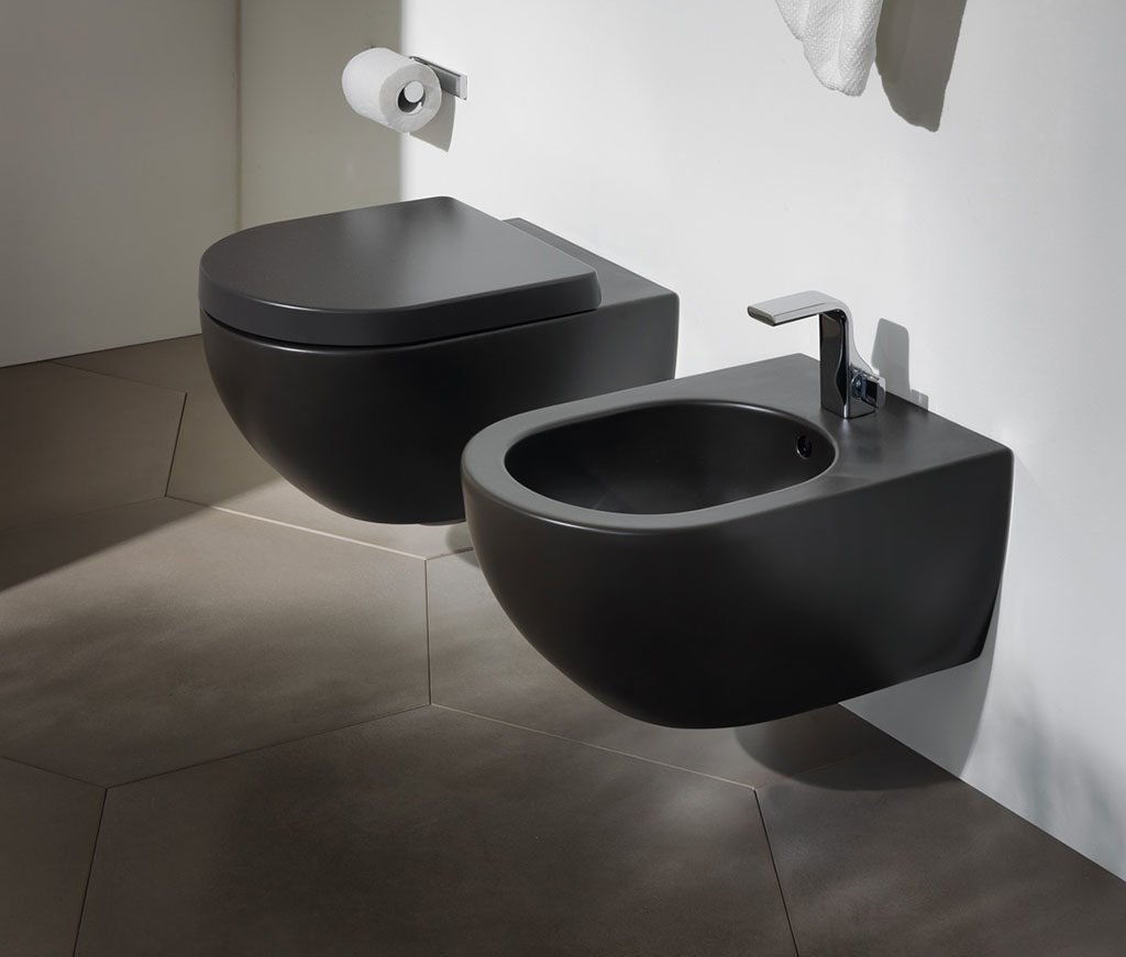 sanitari colore nero