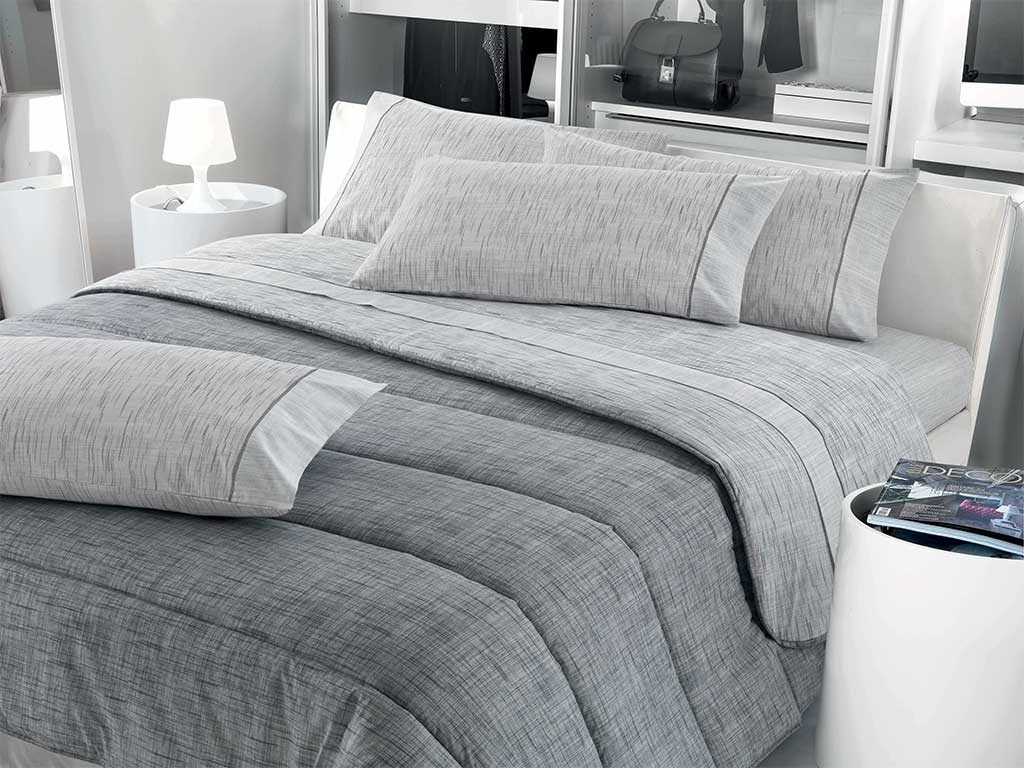 piumone letto grigio chiaro