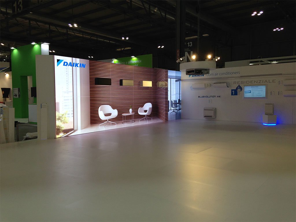 stand daikin mce novita