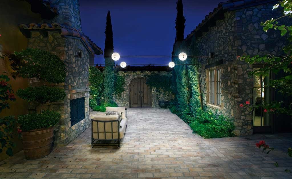 lampade outdoor cortile casa