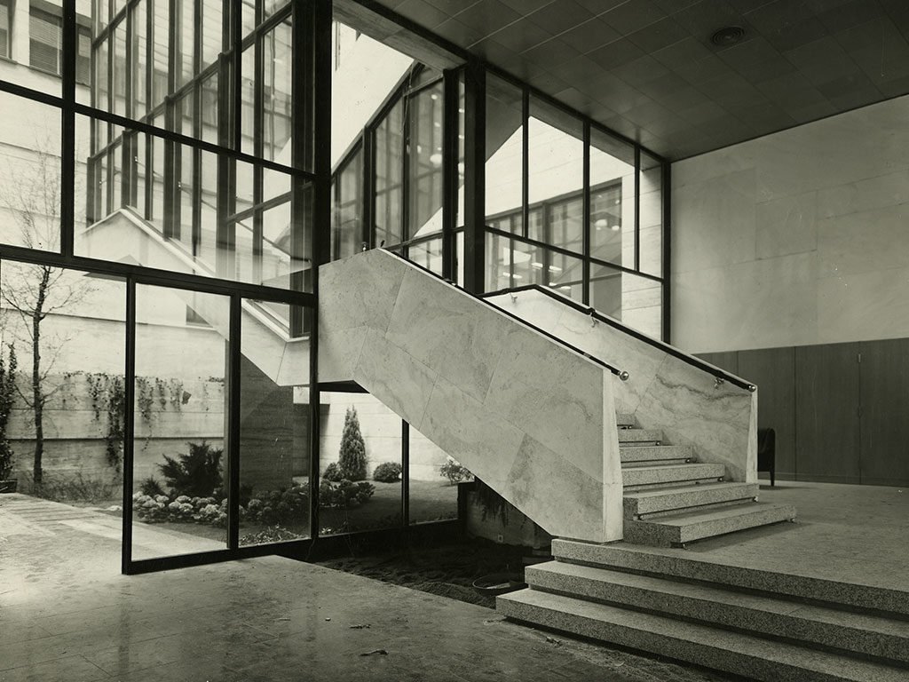 immagine epoca camera commercio milano