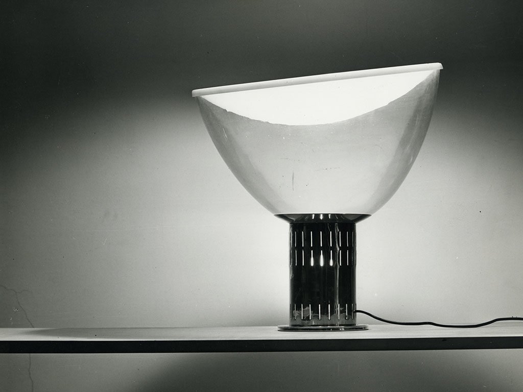 lampada taccia castiglioni