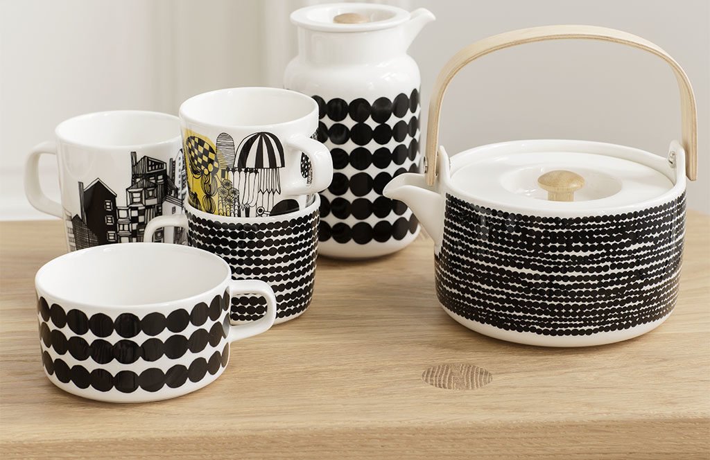 teiera tazze mug lattiera ceramica
