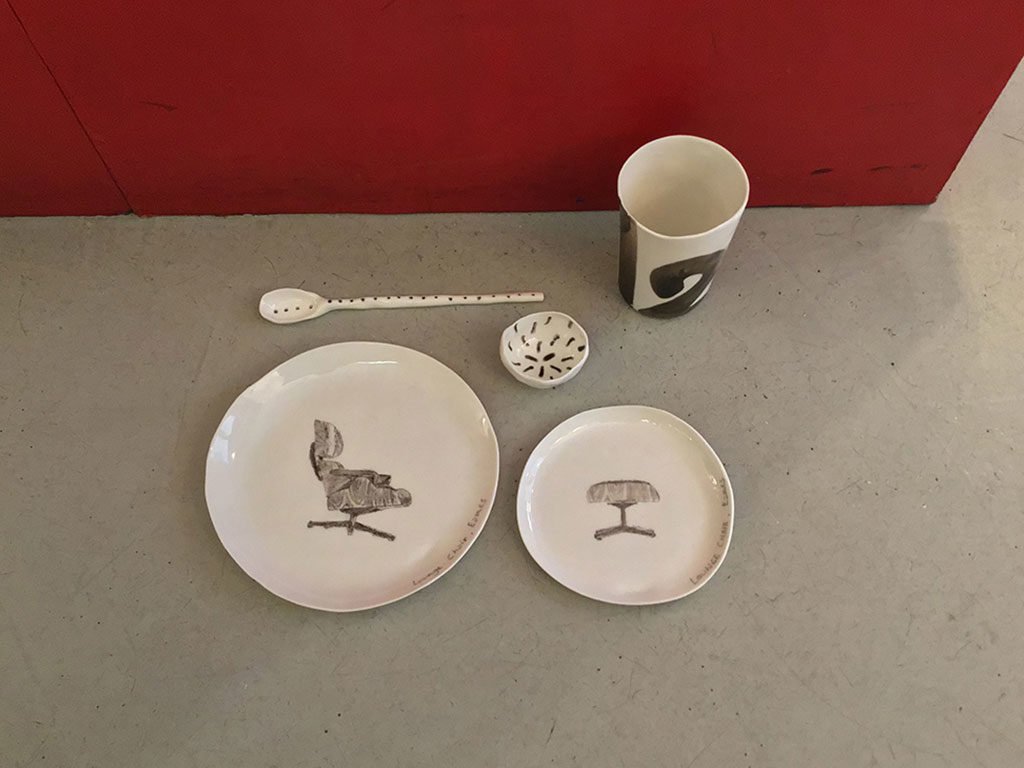 ceramiche fatte a mano disegni sedie