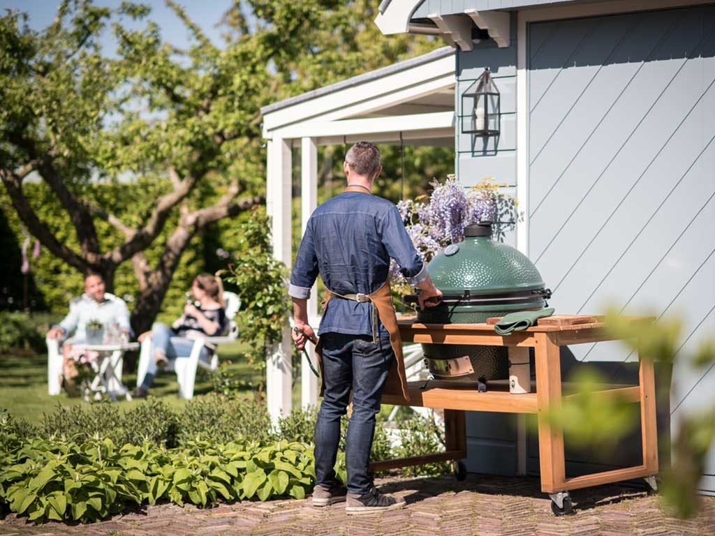 barbecue incorporato tavolo
