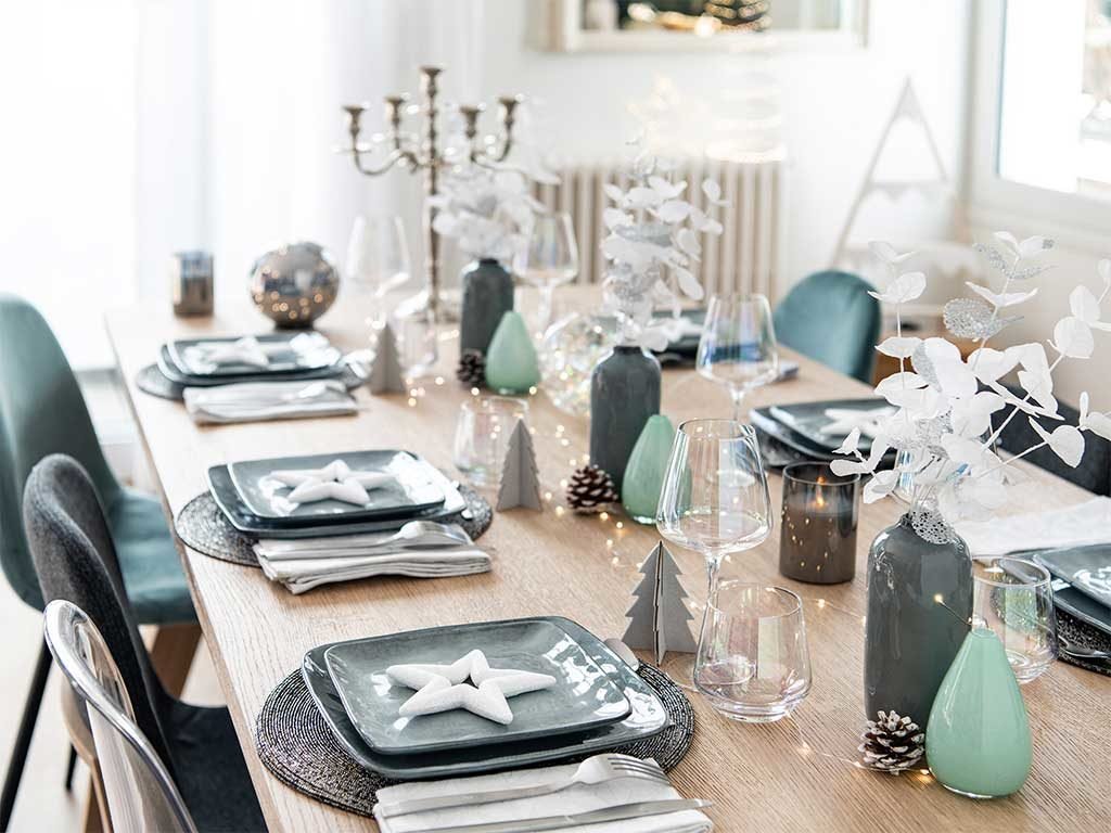 tavola natale apparecchiata