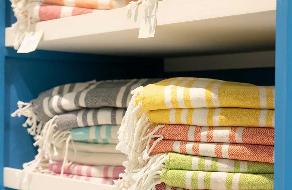 tessili casa colorati