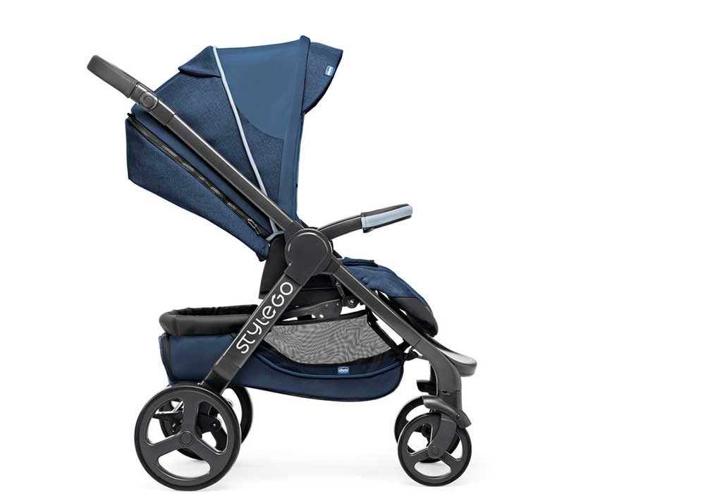 passeggino chicco blu
