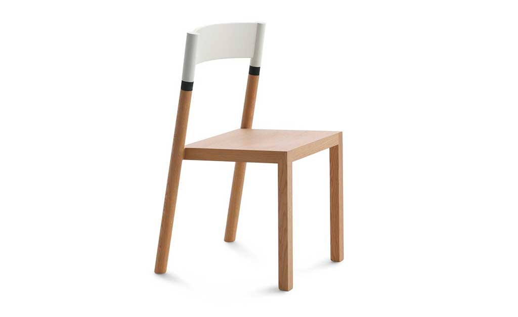 sedia legno schienale flessibile gomma
