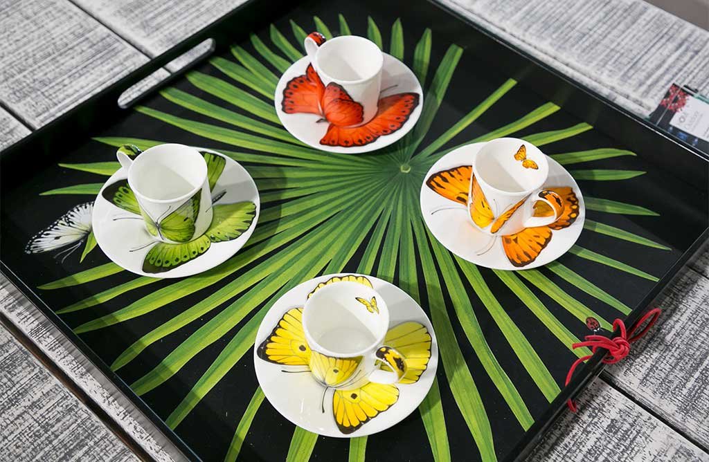 tazzine caffe disegno farfalle