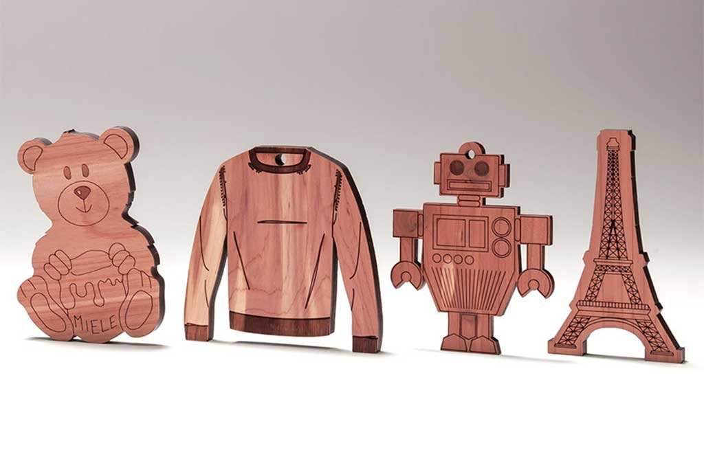 figurine legno cedro rosso