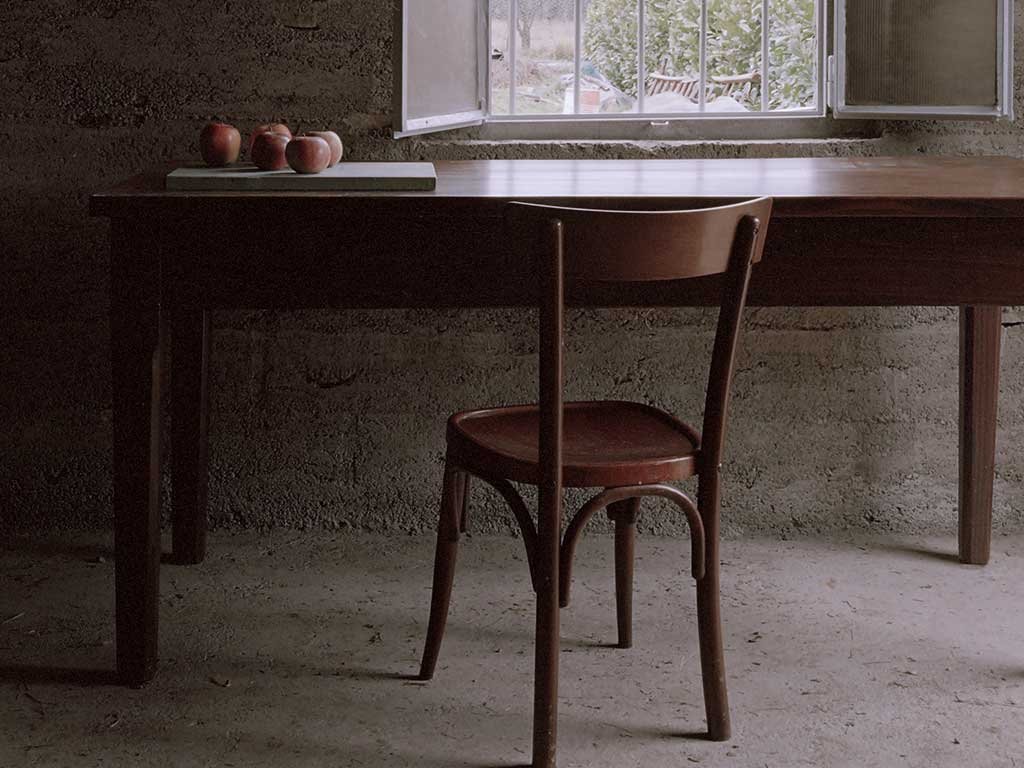 tavolo legno e sedia