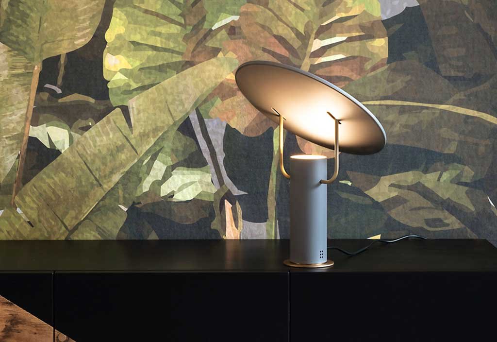 lampada tavolo con riflettore disco