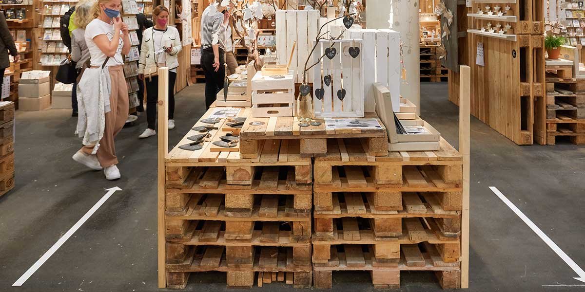 stand ambiente pallet legno