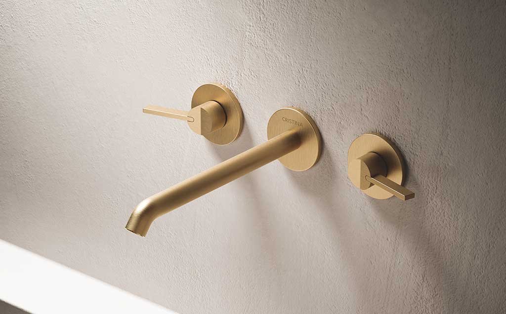 rubinetti a parete finitura oro