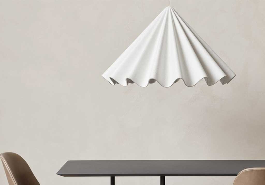 lampada sospesa paralume effetto tessuto piegato
