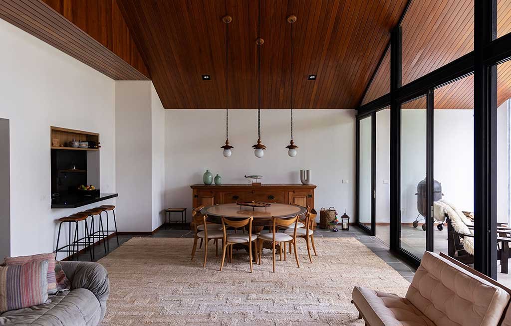 dining area included in the villa's living room