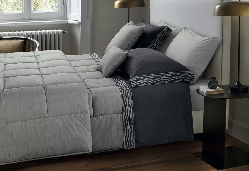 completo lenzuolo matrimoniale grigio scuro e bordo rete