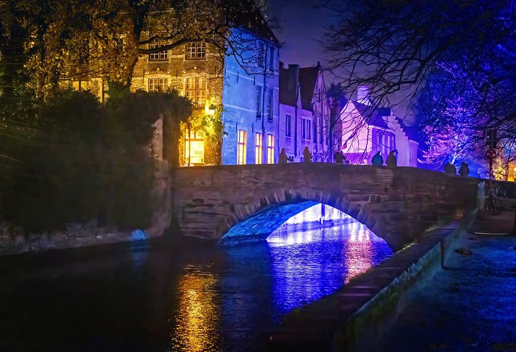 bruges winter glow