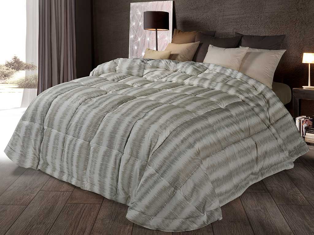 double quilt with optic decoration