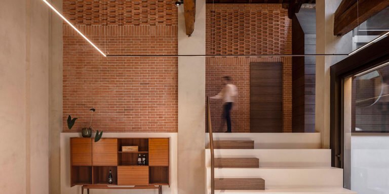 ristrutturazione-fienile-scala-muratura