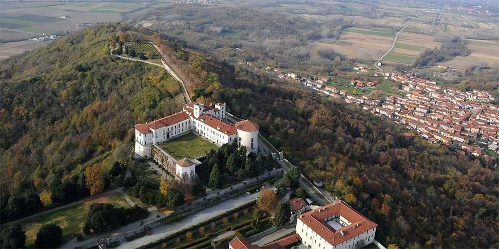 castello-e-parco-di-masino