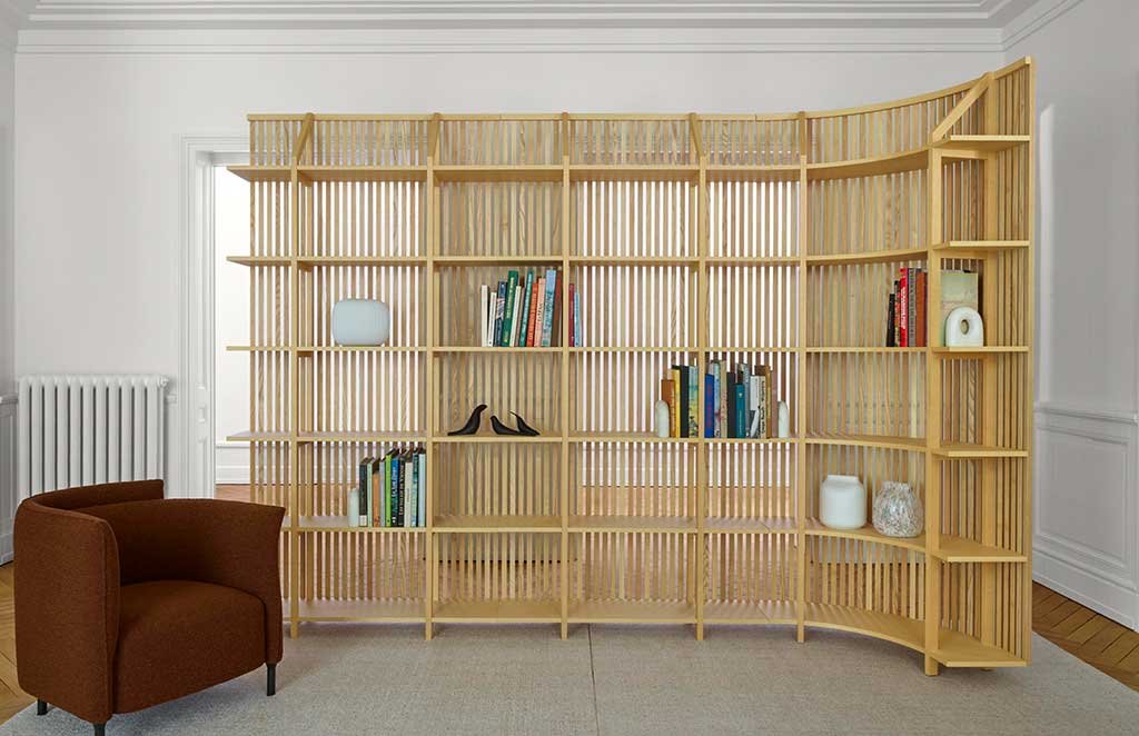 scaffale libreria legno listelli e curvatura