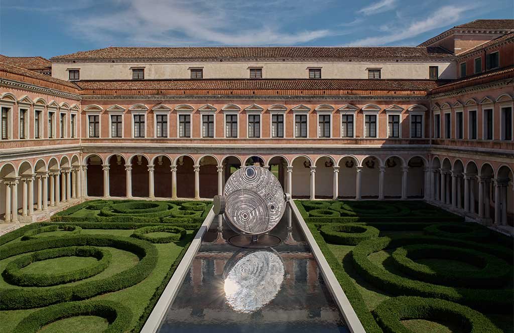 Installazione-“A-Great-Turning”-chiostro-palladiano